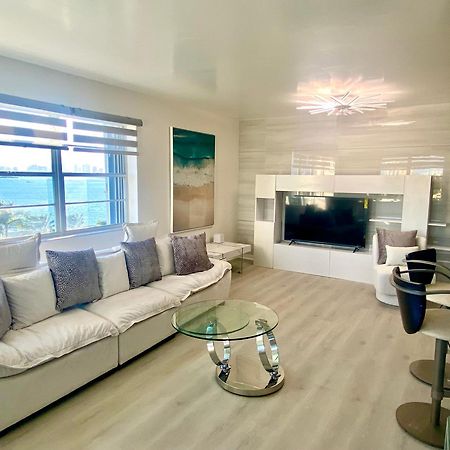 Panoramic Luxurious Waterfront One Bedroom Apartment With Miami Skyline View Free Parking 5Min Drive To Μαϊάμι Μπιτς Εξωτερικό φωτογραφία