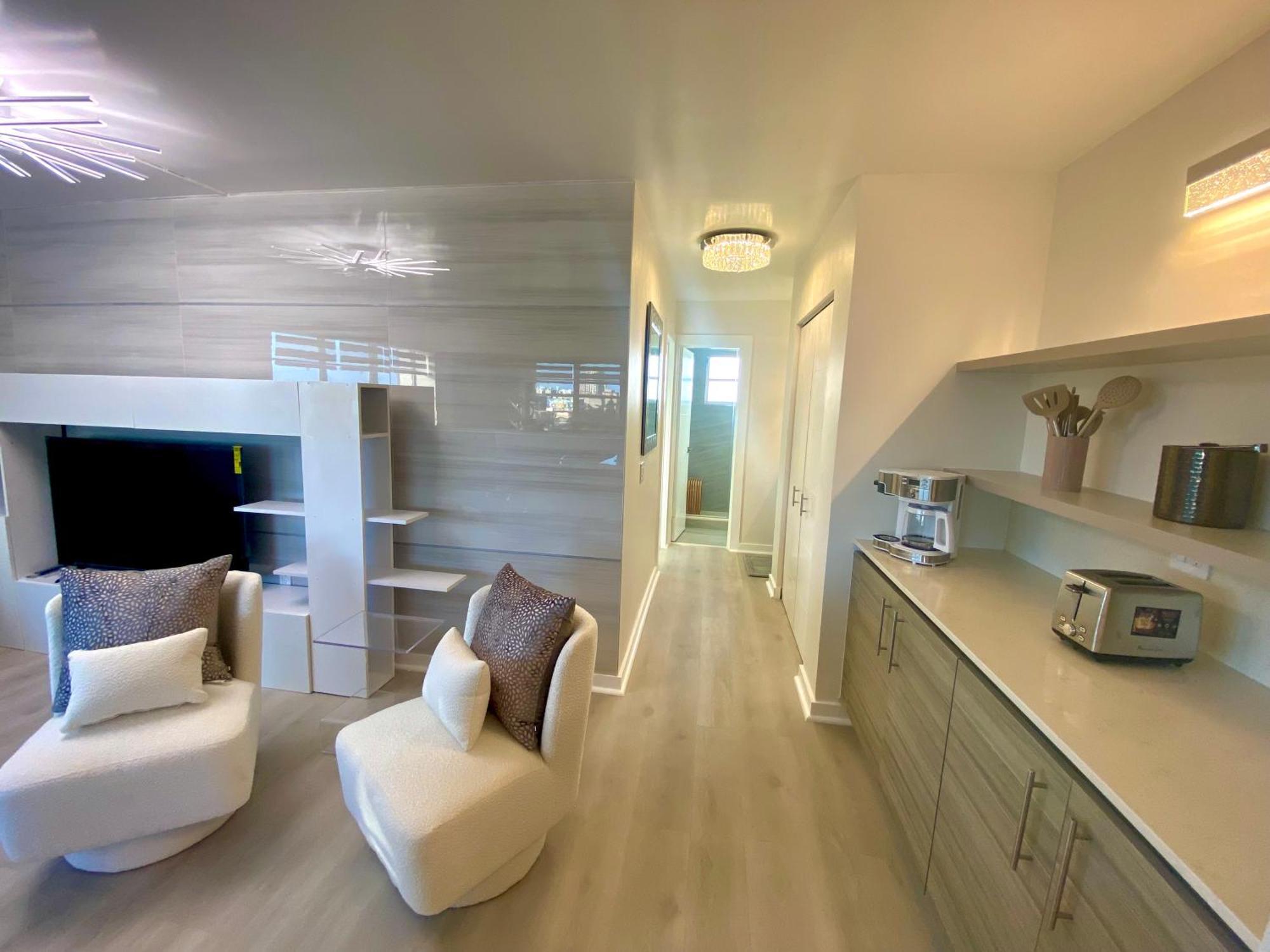 Panoramic Luxurious Waterfront One Bedroom Apartment With Miami Skyline View Free Parking 5Min Drive To Μαϊάμι Μπιτς Εξωτερικό φωτογραφία