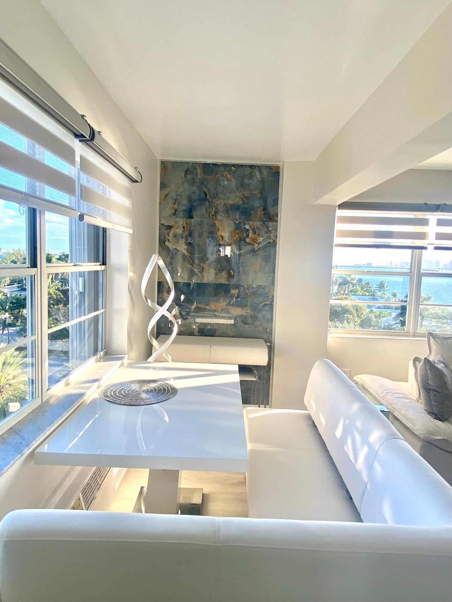 Panoramic Luxurious Waterfront One Bedroom Apartment With Miami Skyline View Free Parking 5Min Drive To Μαϊάμι Μπιτς Εξωτερικό φωτογραφία