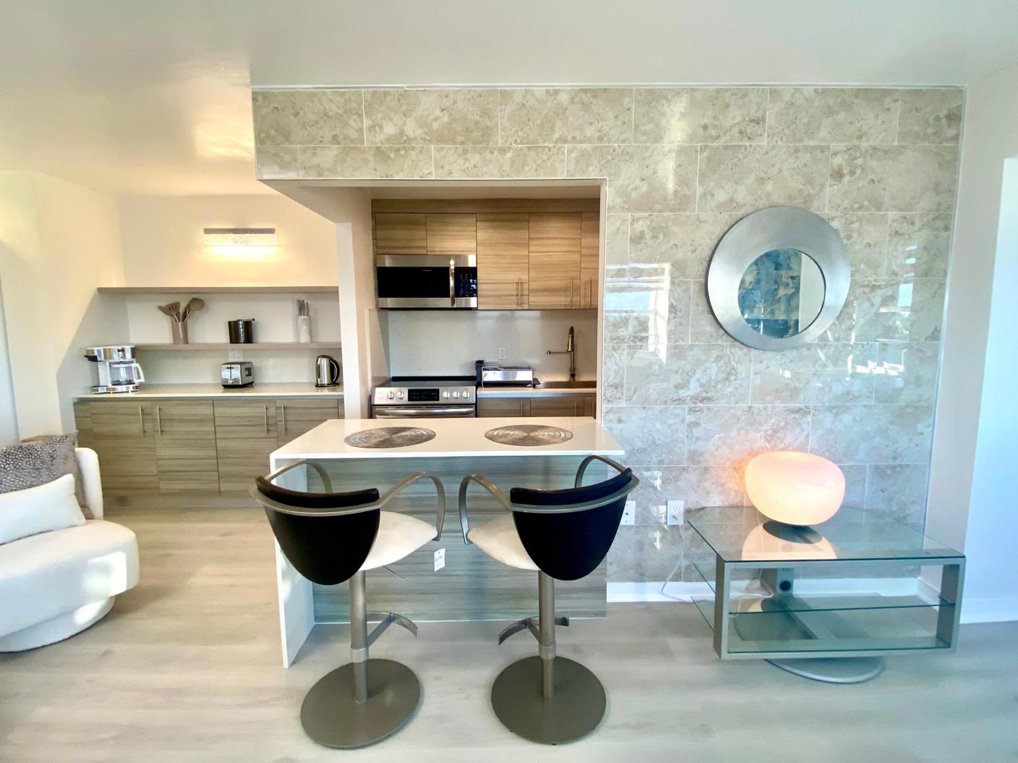 Panoramic Luxurious Waterfront One Bedroom Apartment With Miami Skyline View Free Parking 5Min Drive To Μαϊάμι Μπιτς Εξωτερικό φωτογραφία